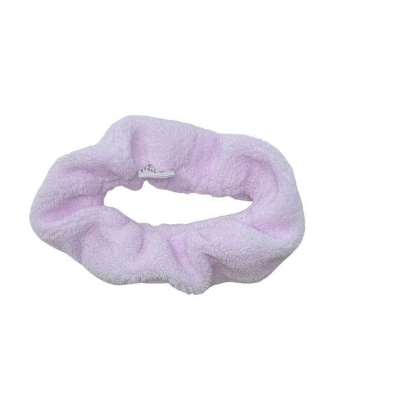 Chanel ‘White Essentiel’ Hair Band - Picture 16 of 16